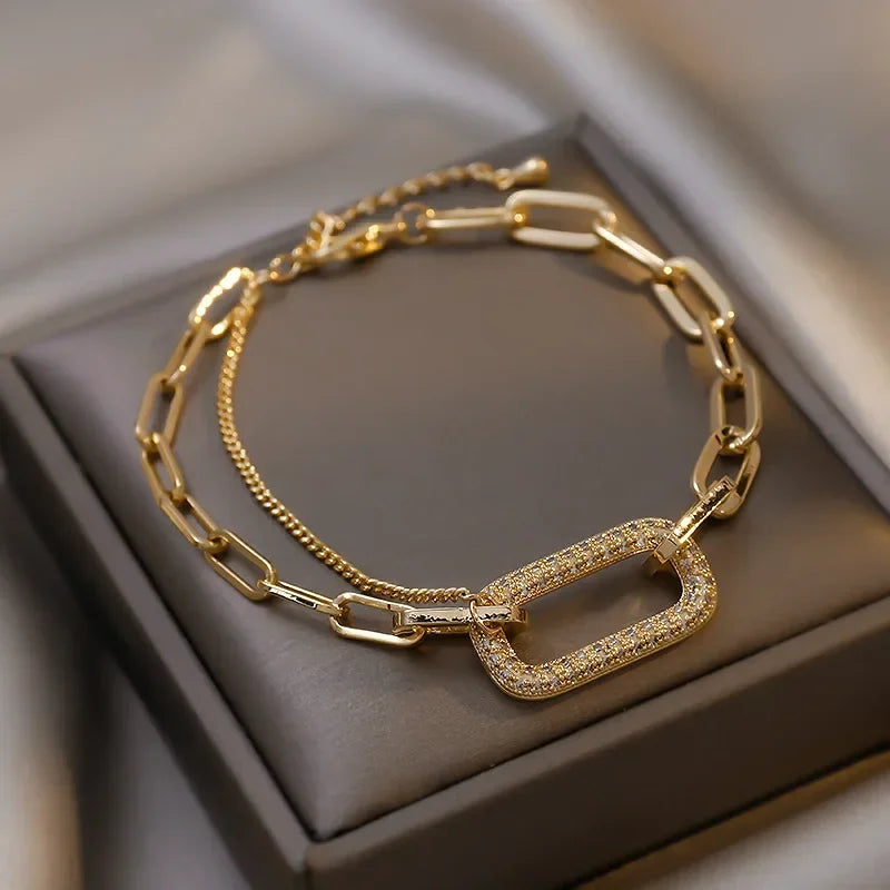 Hot Sale Exaggerate Individuality Metal Smooth Surface Water Drop Bangle for Woman Adjustable Bracelet Paty Jewelry Daily Wear
